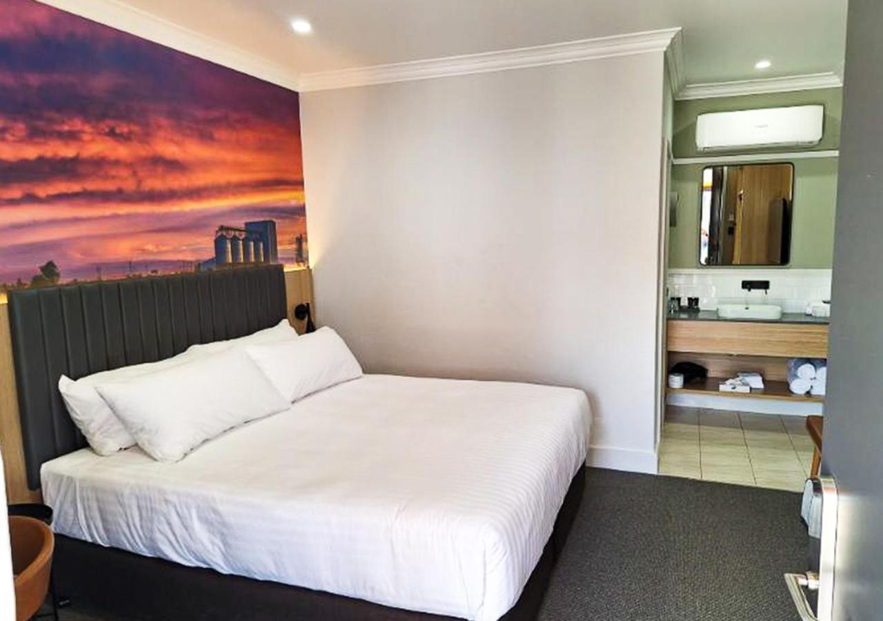 Royal Hotel-Motel Moree Εξωτερικό φωτογραφία